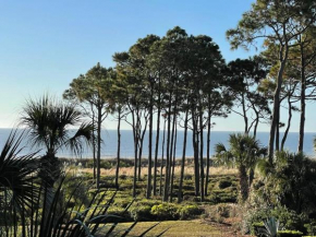 Just Beachy! Absolute top notch design, Oceanviews